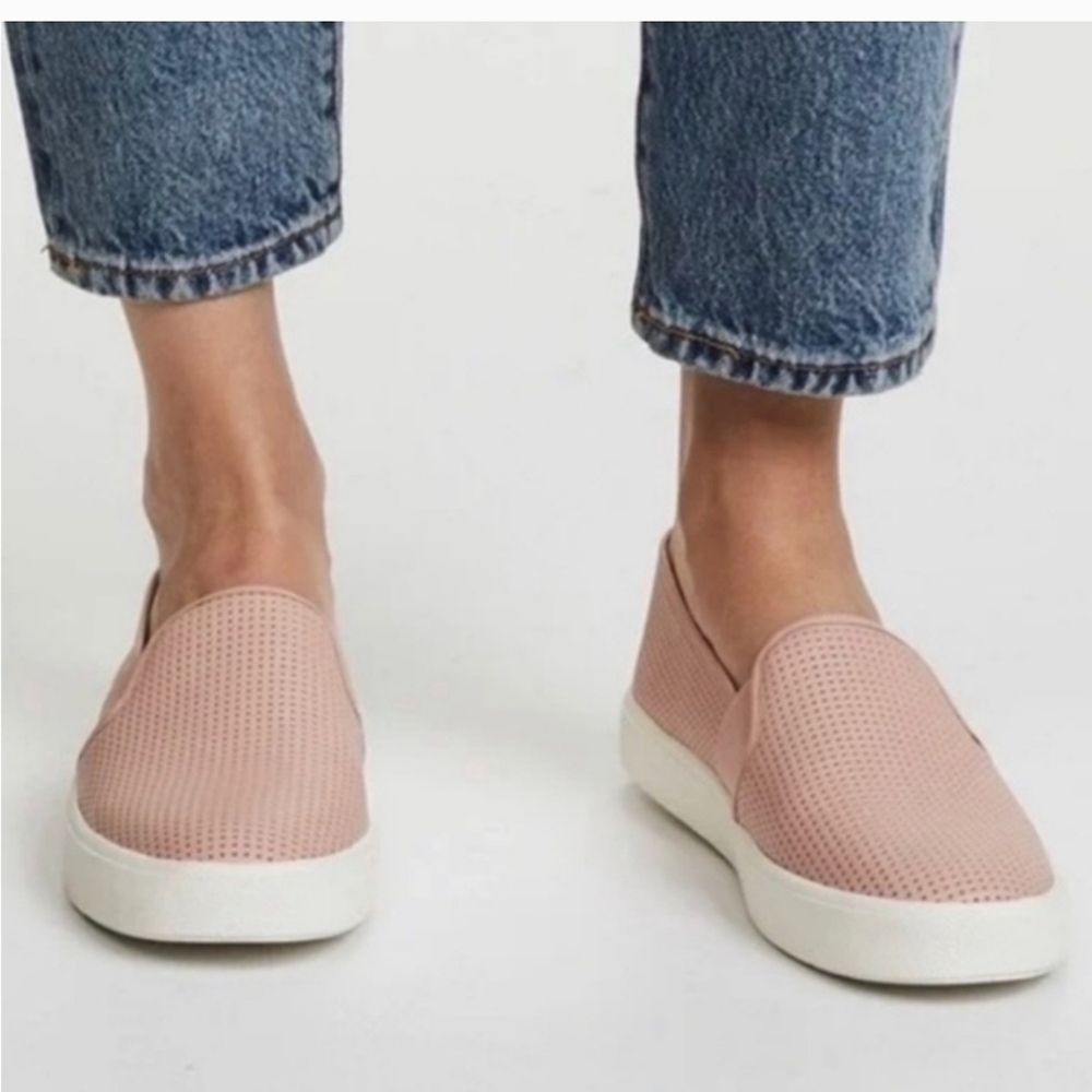 Vince Blair Pink Leather Slip On Shoes Size 6